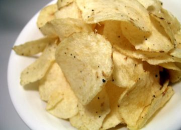 Buatmu yang Suka Makanan Asin, Hati-hati dengan Penyakit Ini!