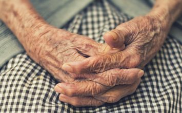 8 Perubahan Fisik yang Terjadi Saat Menopause Nanti