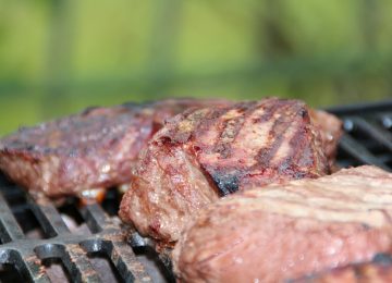 Yuk, Lakukan Tips ini saat Mengolah Daging!