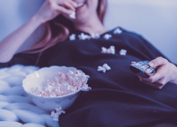 Stop Ngemil di Malam Hari dengan 5 Cara Ini!