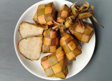 Tips Menyimpan Ketupat agar Ngga Mudah Basi