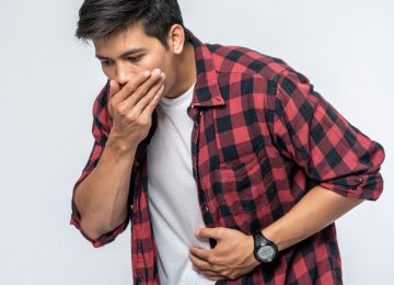 Waspada! Ini Gejala Kamu Keracunan Makanan!