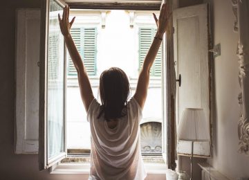 Susah Bagun Pagi? Yuk, Ikuti 4 Tips Berikut!