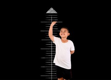 Anak Stunting dan Pendek. Apa Bedanya?