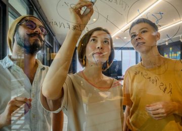 Sehat Mental Dibalik Perempuan Tangguh