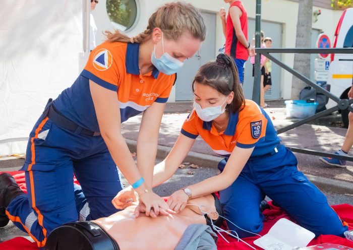 CPR pada pasien serangan jantung