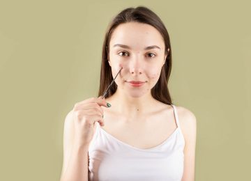 Gak Perlu Panik, Atasi Clogged Pores dengan 6 Cara Ini