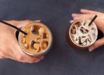 Efek Hobi Minum Cofftea, Kopi dan Teh Dalam Satu Tegukan
