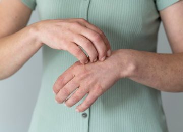 Tangan Gatal Setelah Terkena Deterjen? Bisa Jadi Itu Alergi