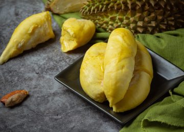 Makan Durian Sambil Ngopi Berbahaya, Mitos atau Fakta?