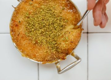 Knafeh, Dessert Keju Populer Khas Timur Tengah