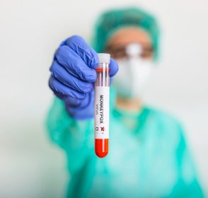 Mpox Bermutasi, Varian Baru Ditemukan di Inggris