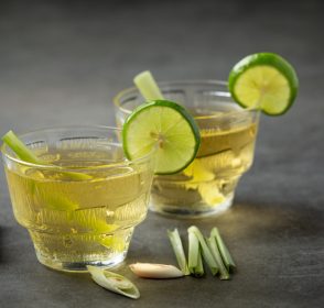 Manfaat Kesehatan dalam Secangkir Teh Serai